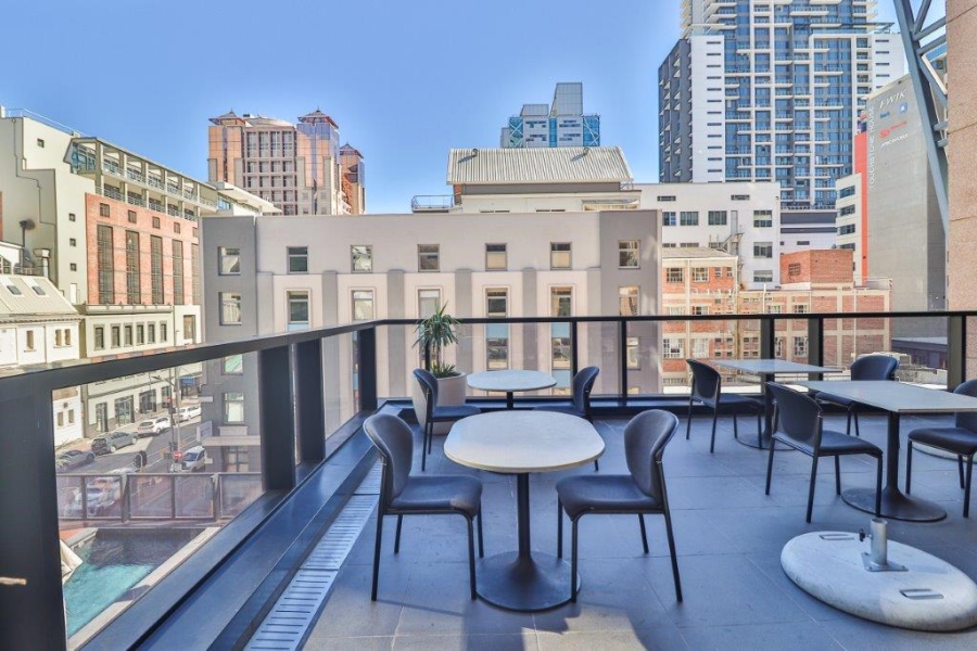 2 Bedroom Property for Sale in Cape Town City Centre Western Cape